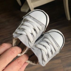 Infant baby gray converse size 1. Newborn. Excellent condition.